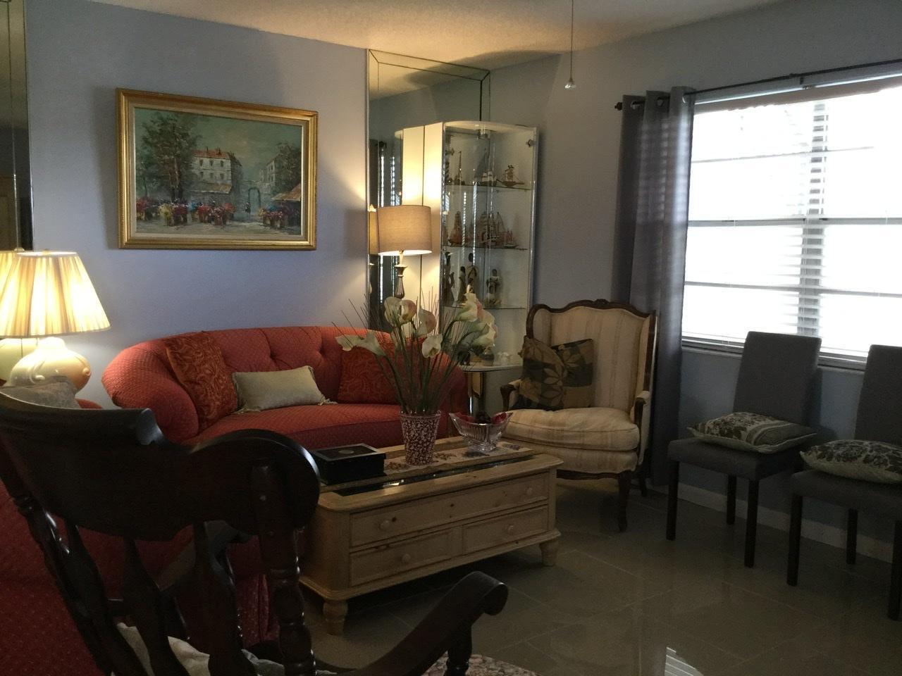 529 Flanders O, Unit 5290 Delray Beach, FL 33484 - Photo 3 of 24 3009F899-5890-48BD-92CC-3C4963CC3CDD