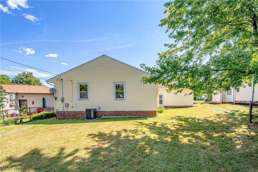 5000 Ridgebury Boulevard Cleveland, OH 44124 - Photo 25 of 26 Gallery Image 25