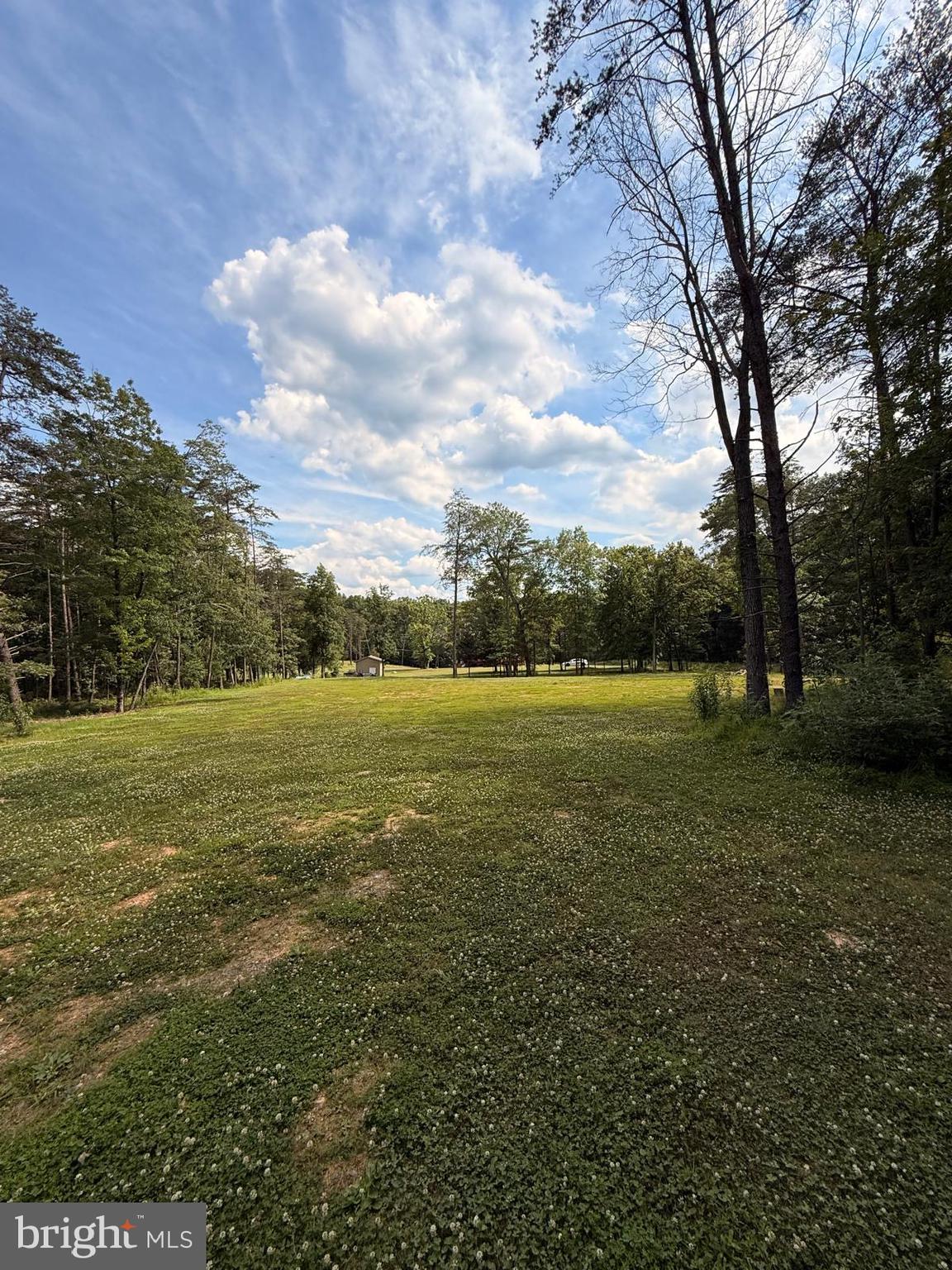 12304 Popes Head Road Fairfax, VA 22030 - Photo 6 of 10