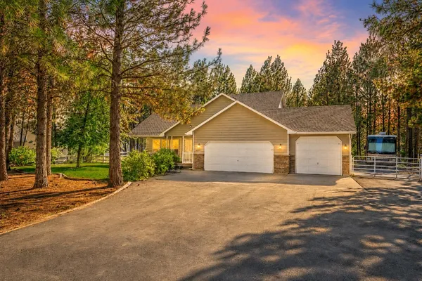 $675,000 | 6305 Jenna Drive, Nine Mile Falls, WA 99026