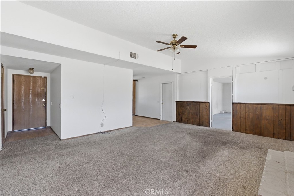 12365 Waynoka Road Apple Valley, CA 92308 - Photo 6 of 36