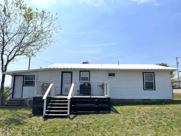 $260,000 | 1101 East College Street, Llano, TX 78643