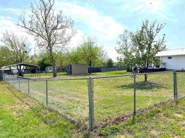 $260,000 | 1101 East College Street, Llano, TX 78643