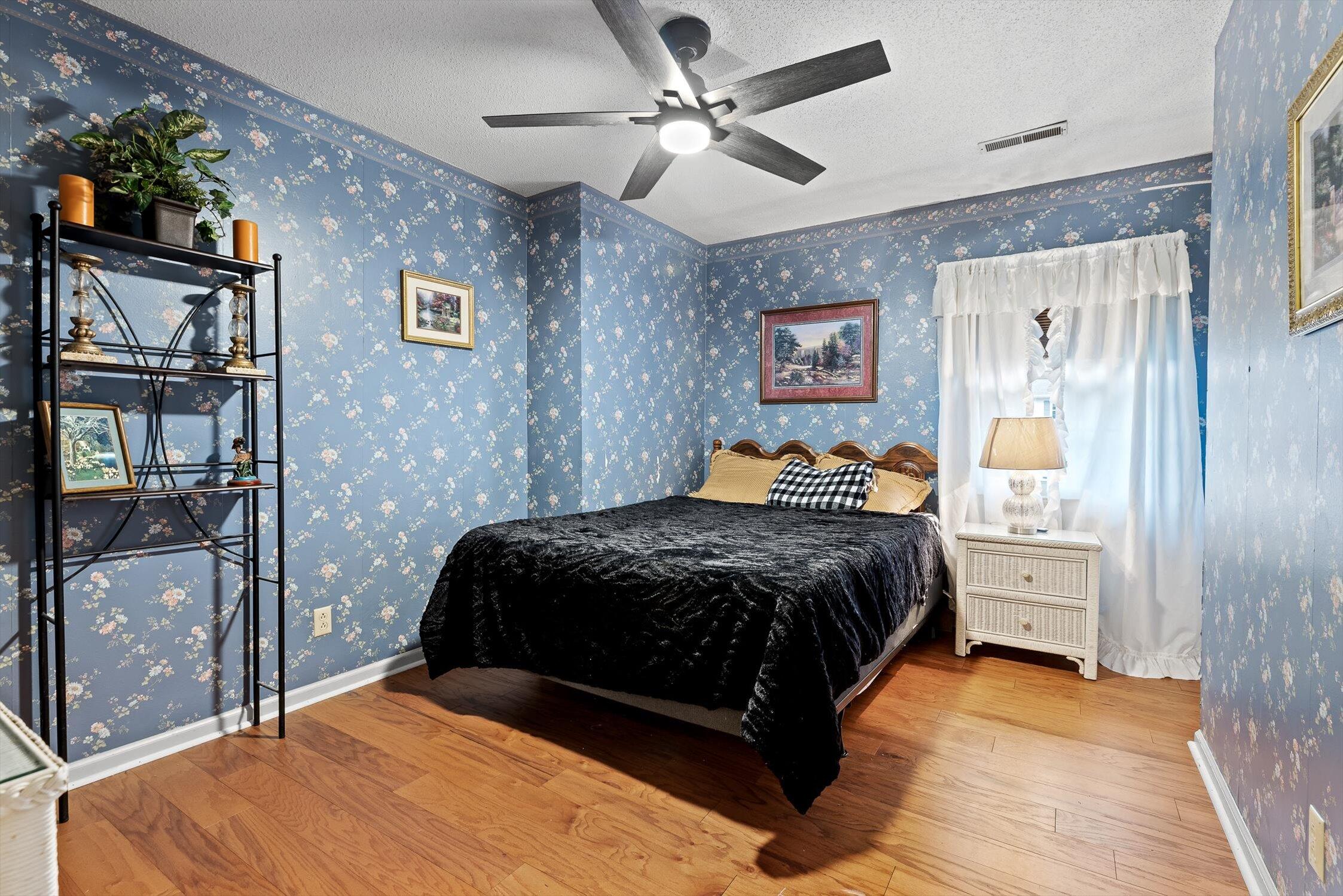 7825 Cove Ridge Drive Hixson, TN 37343 - Photo 16 of 31 13-Cove Ridge-30