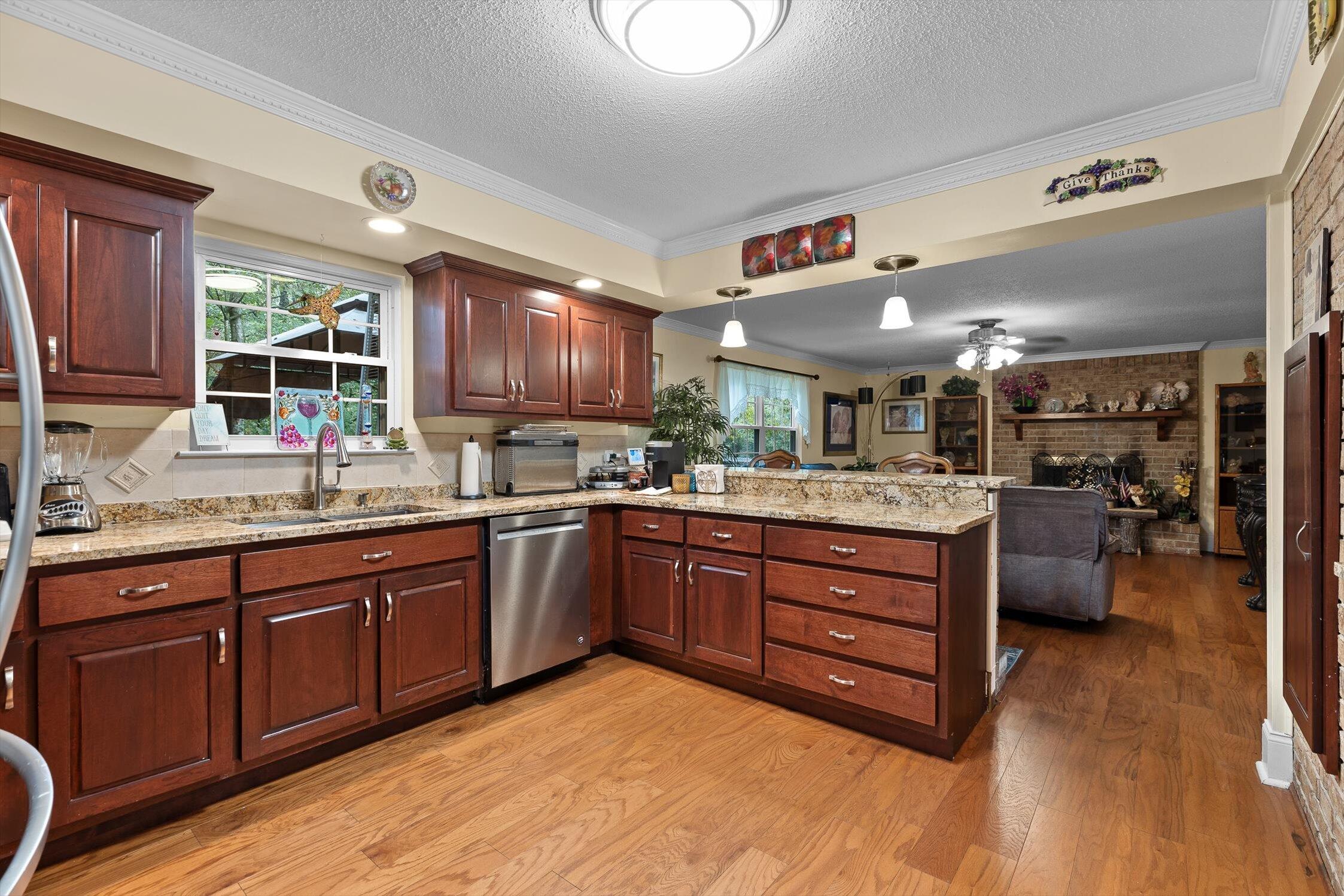 7825 Cove Ridge Drive Hixson, TN 37343 - Photo 2 of 31 27-Cove Ridge-16