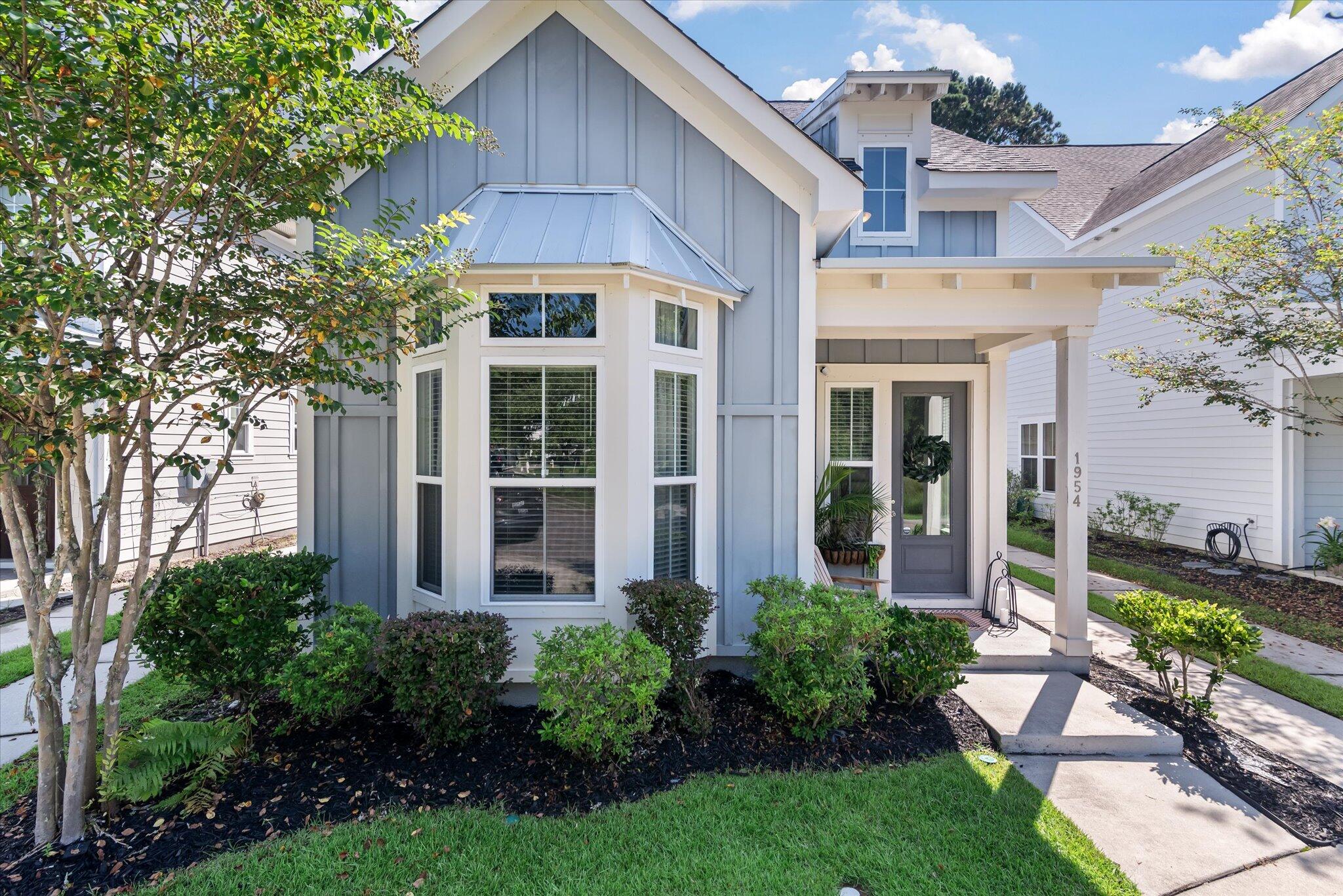 1954 Fleming Woods Road Charleston, SC 29412 - Photo 2 of 44 02-1954 Fleming Woods_e_Lowcountry_Expos