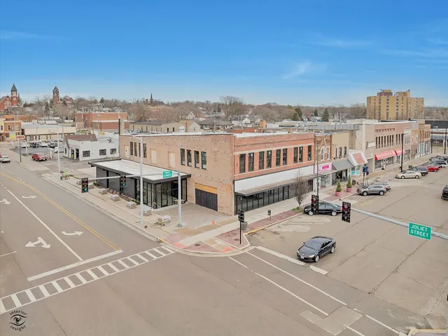 $349,900 | 801-805 1st Street, LaSalle, IL 61301