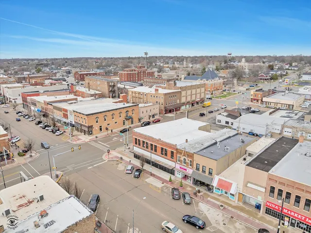 $349,900 | 801-805 1st Street, LaSalle, IL 61301