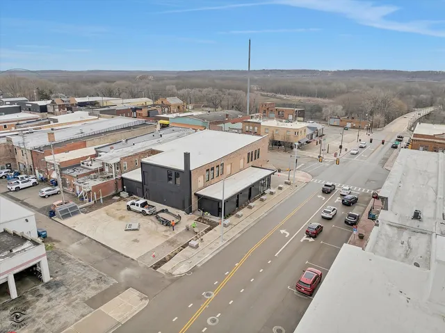 $349,900 | 801-805 1st Street, LaSalle, IL 61301