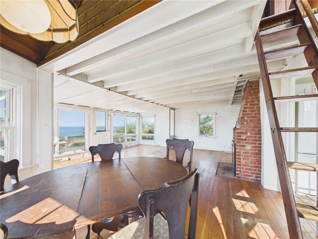 1127 Succotash Road Narragansett, RI 02879 - Photo 17 of 48