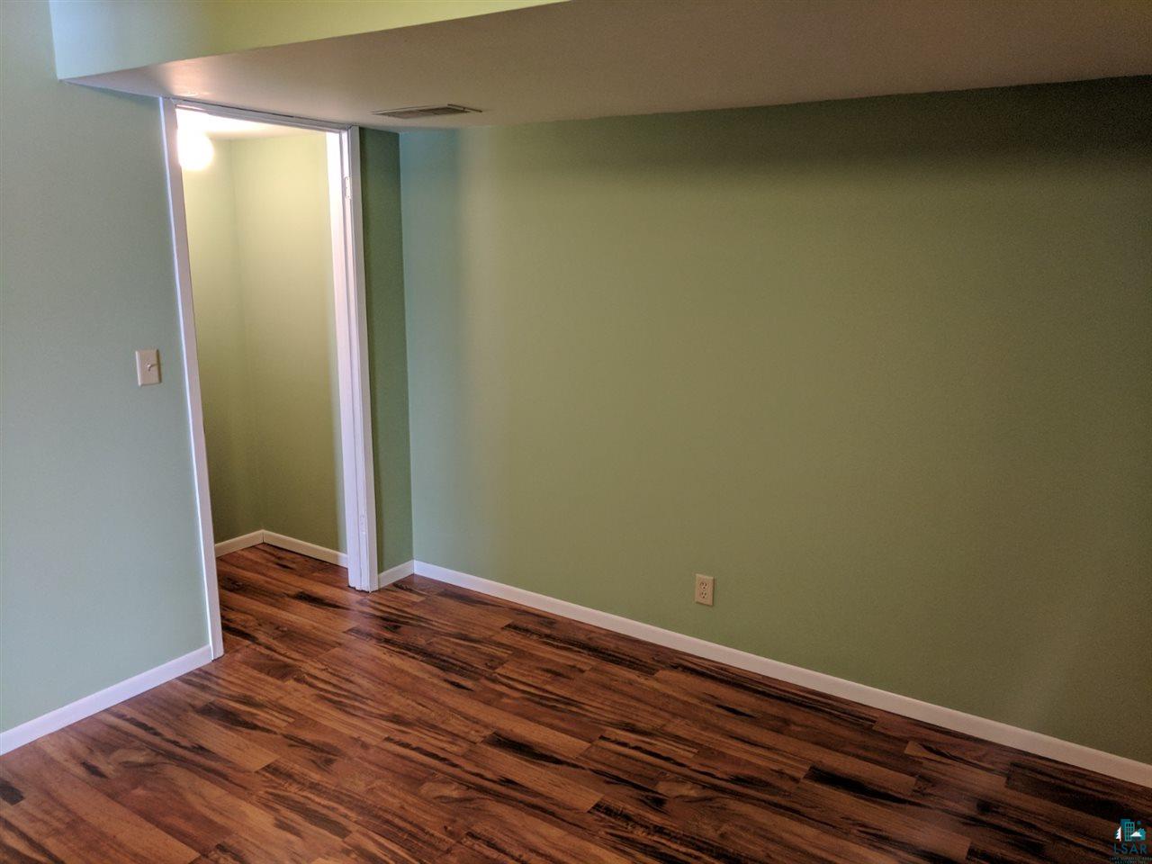 5031 Oneida Street Duluth, MN 55804 - Photo 15 of 23 Gallery Image 15