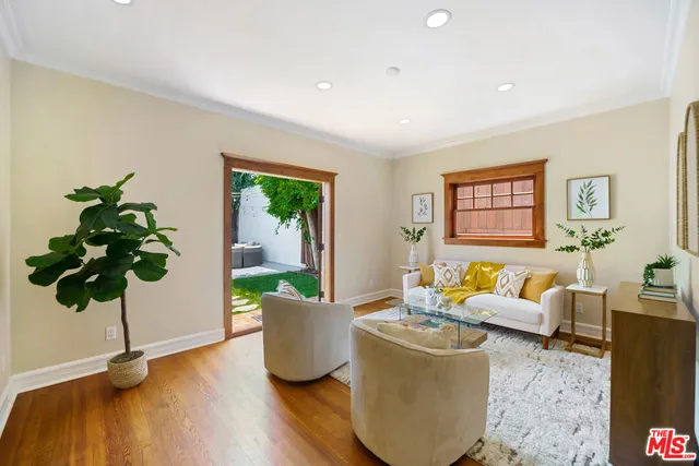 $2,750,000 | 588 North Gower Street, Los Angeles, CA 90004