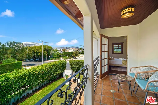 $2,750,000 | 588 North Gower Street, Los Angeles, CA 90004