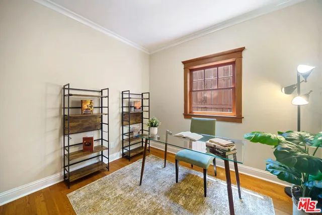 $2,750,000 | 588 North Gower Street, Los Angeles, CA 90004