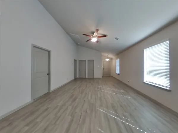 $1,749 | 9845 Glen Brook Lane, Magnolia, TX 77354