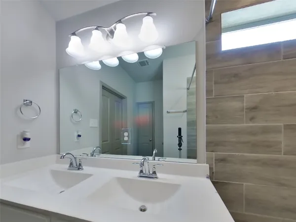 $1,749 | 9845 Glen Brook Lane, Magnolia, TX 77354