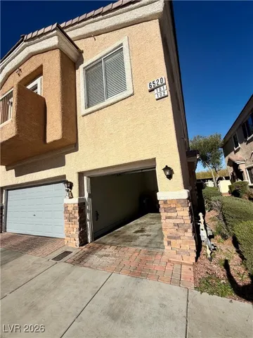 $1,633 | 6520 Bucking Horse Lane, Unit 101, Henderson, NV 89011