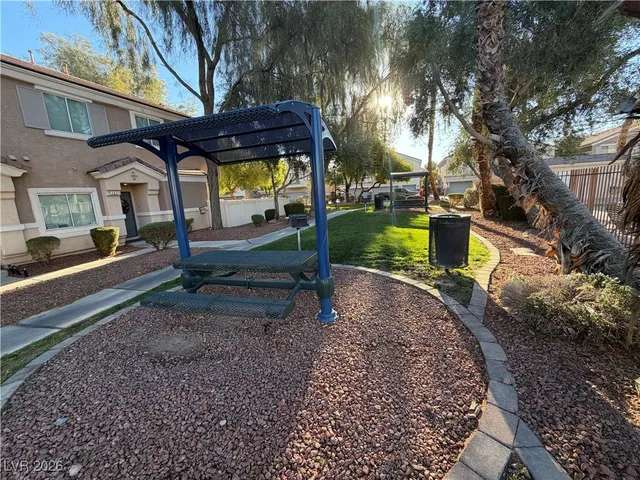 $1,633 | 6520 Bucking Horse Lane, Unit 101, Henderson, NV 89011
