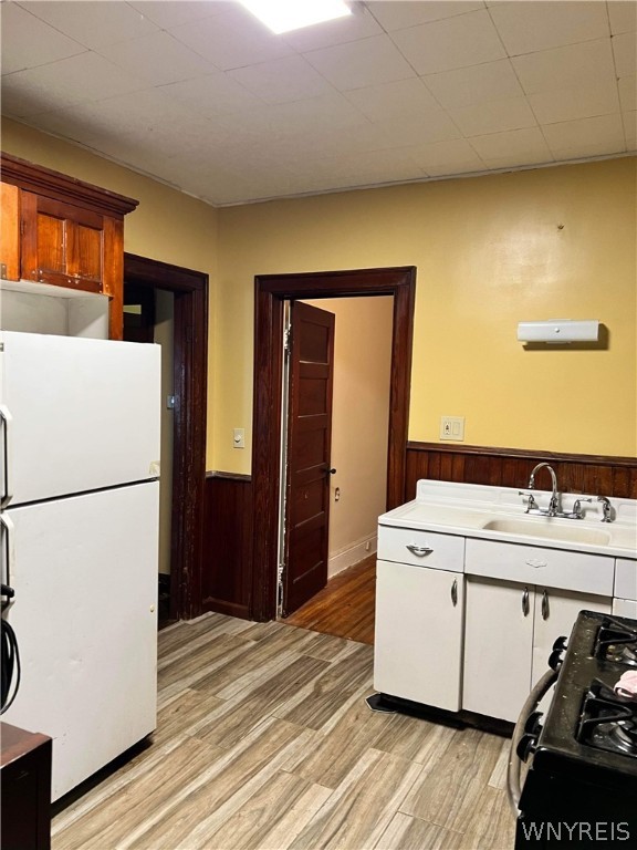 31 Indian Church Road Buffalo, NY 14210 - Photo 14 of 16 upper kitchen