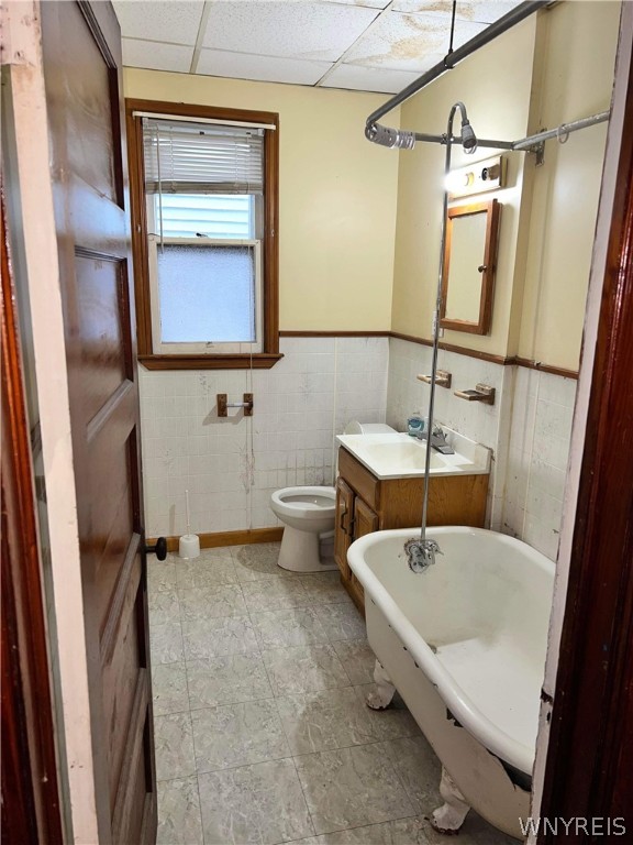 31 Indian Church Road Buffalo, NY 14210 - Photo 5 of 16 lower bath