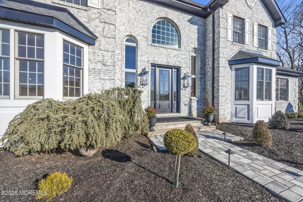 $2,785,000 | 8 Saxon Court, Freehold, NJ 07728