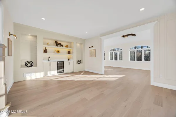 $2,785,000 | 8 Saxon Court, Freehold, NJ 07728