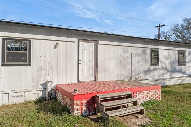 $189,000 | 8920 East Us Highway, Terrell, TX 75161