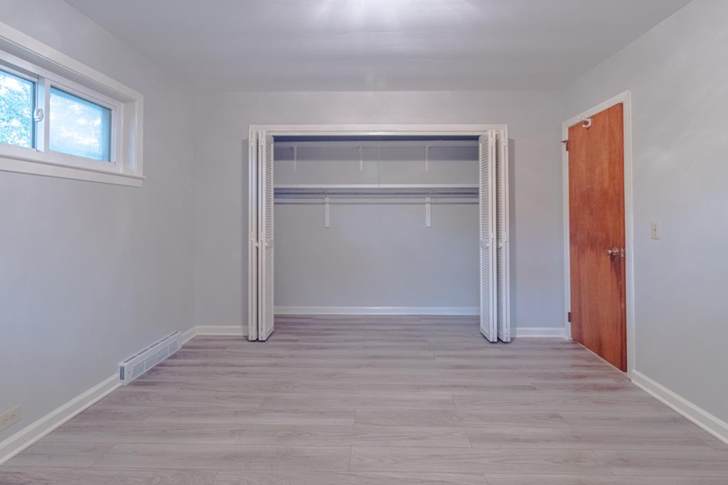 217 Charles Road Chatsworth, GA 30705 - Photo 27 of 43 Primary bedroom closet