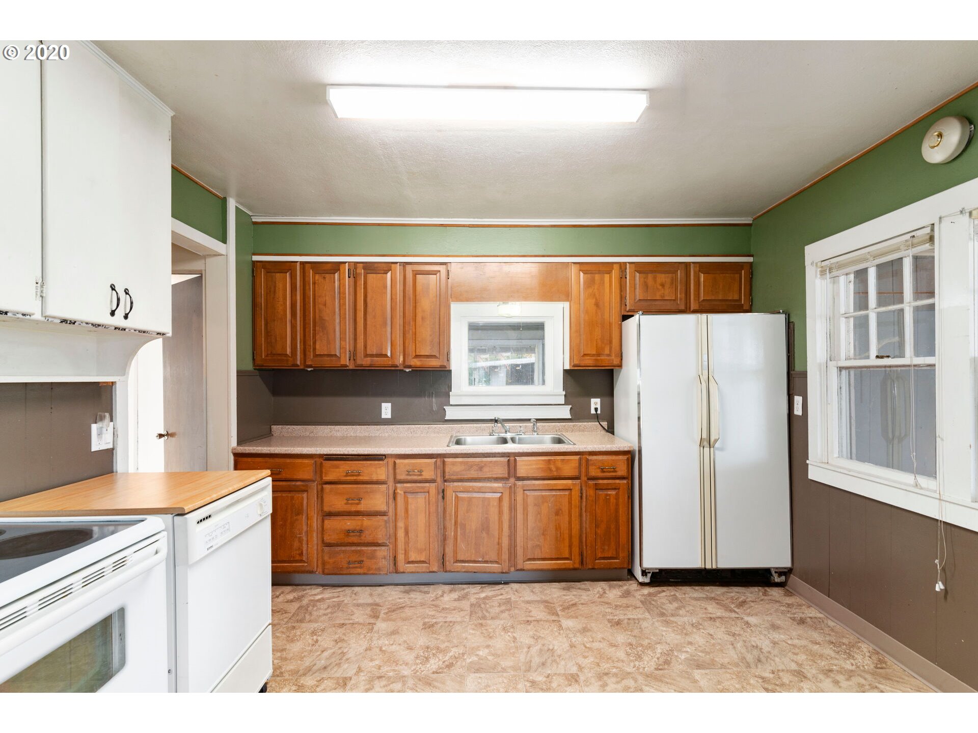 216 Northeast Polk Station Road Dallas, OR 97338 - Photo 11 of 31 Gallery Image 11