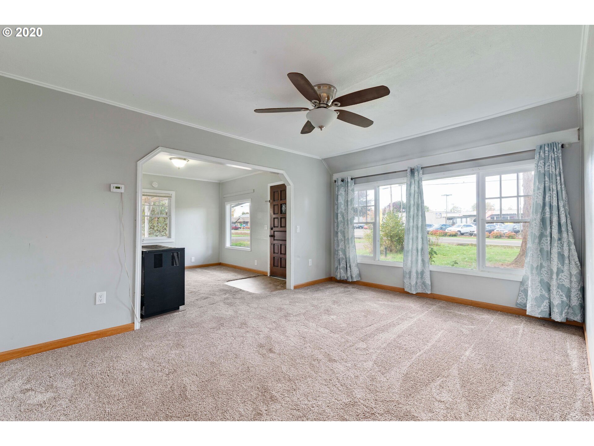 216 Northeast Polk Station Road Dallas, OR 97338 - Photo 8 of 31 Gallery Image 8