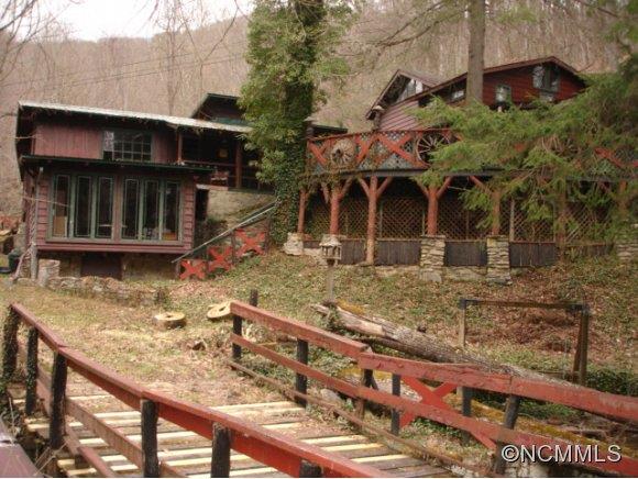 224 Fie Top Road Maggie Valley, NC 28751 - Photo 4 of 16 Gallery Image 4