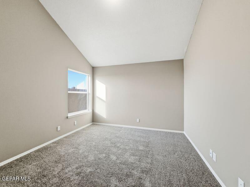 533 Flanagan Place El Paso, TX 79928 - Photo 43 of 52 an empty room with windows
