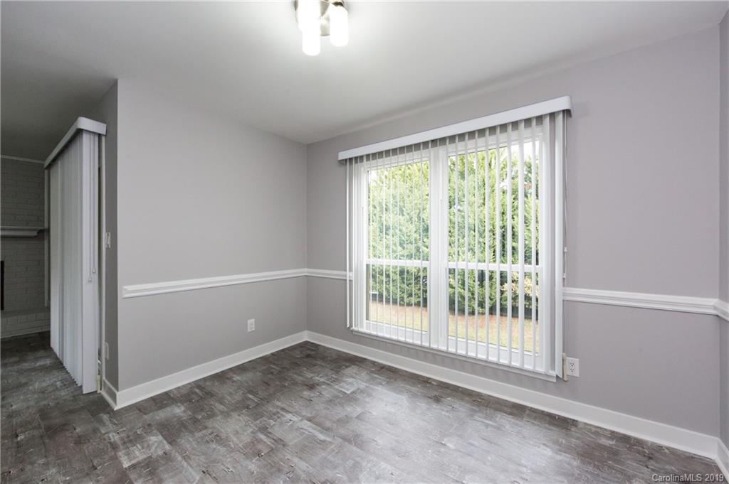 11077 Running Ridge Road Charlotte, NC 28226 - Photo 12 of 21 an empty room with windows