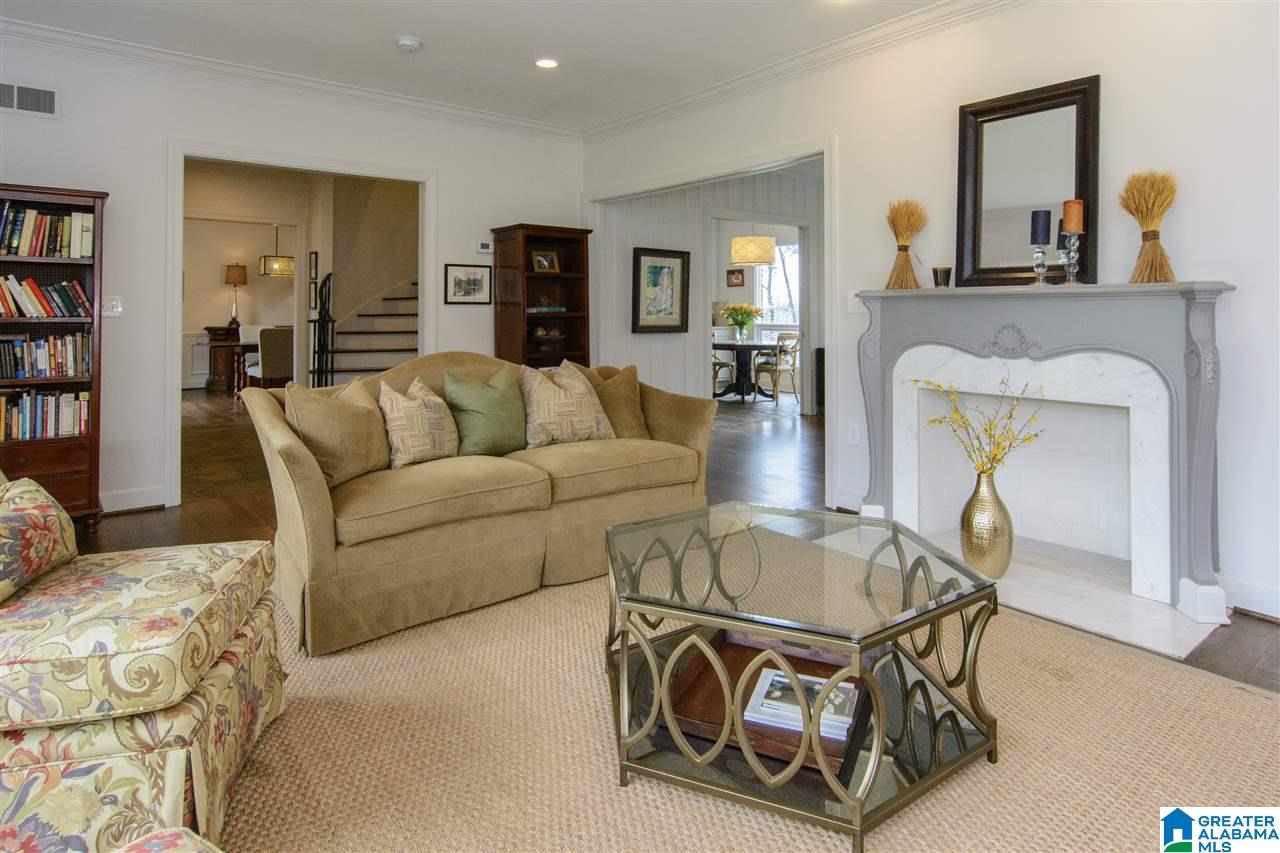3121 North Woodridge Road Birmingham, AL 35223 - Photo 7 of 50