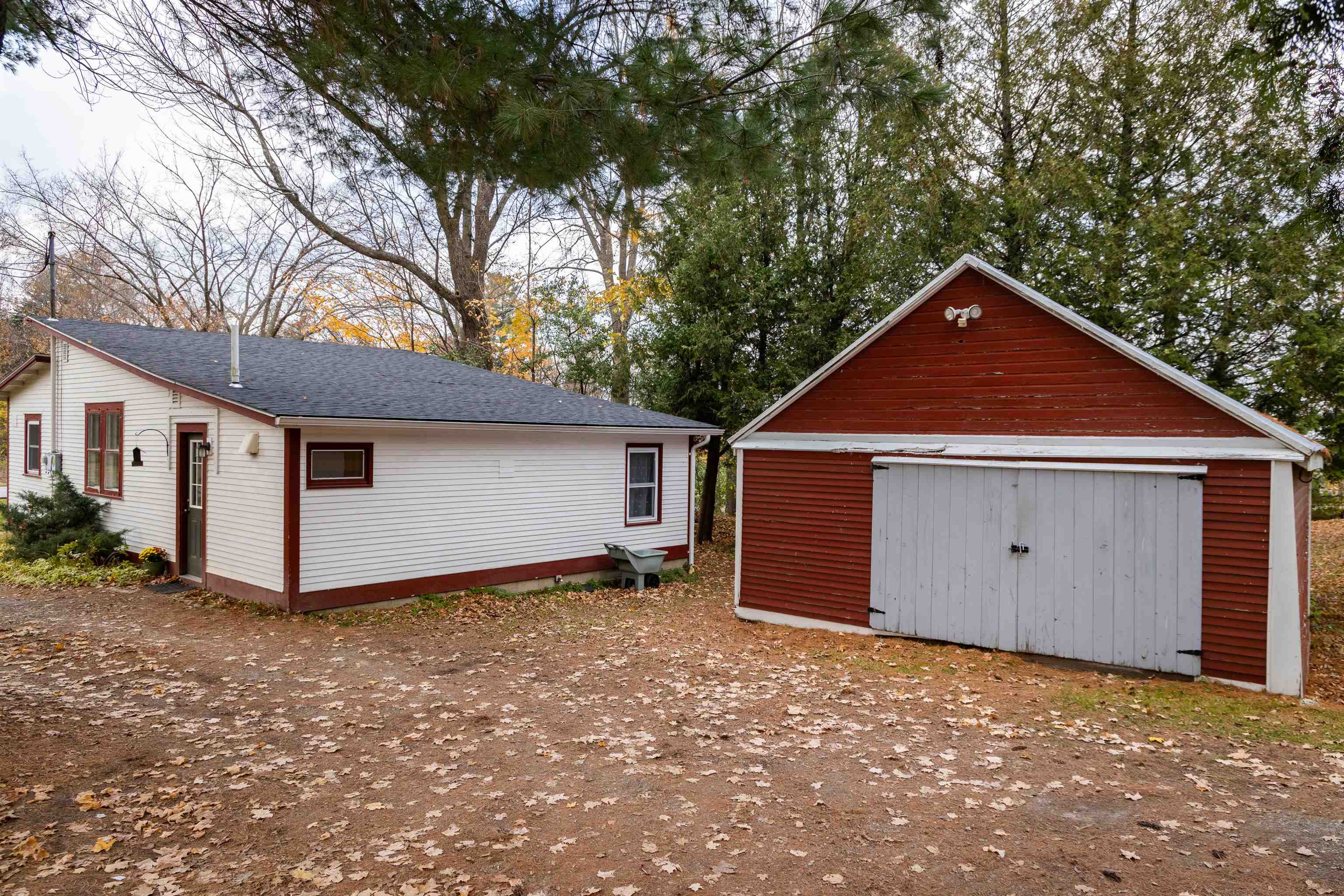 6605 Rte 116 Shelburne, VT 05482 - Photo 8 of 28 Gallery Image 8