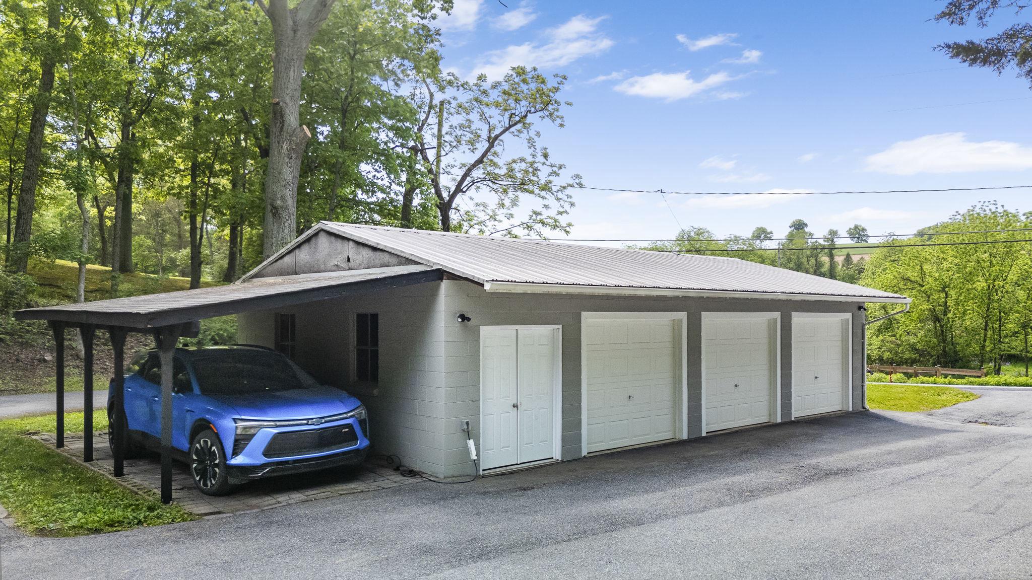 111 Garfield Road Leesport, PA 19533 - Photo 7 of 46 Detached Garage