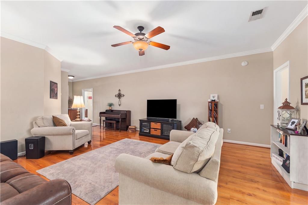131 Regency Row Southwest Calhoun, GA 30701 - Photo 16 of 25 Gallery Image 16