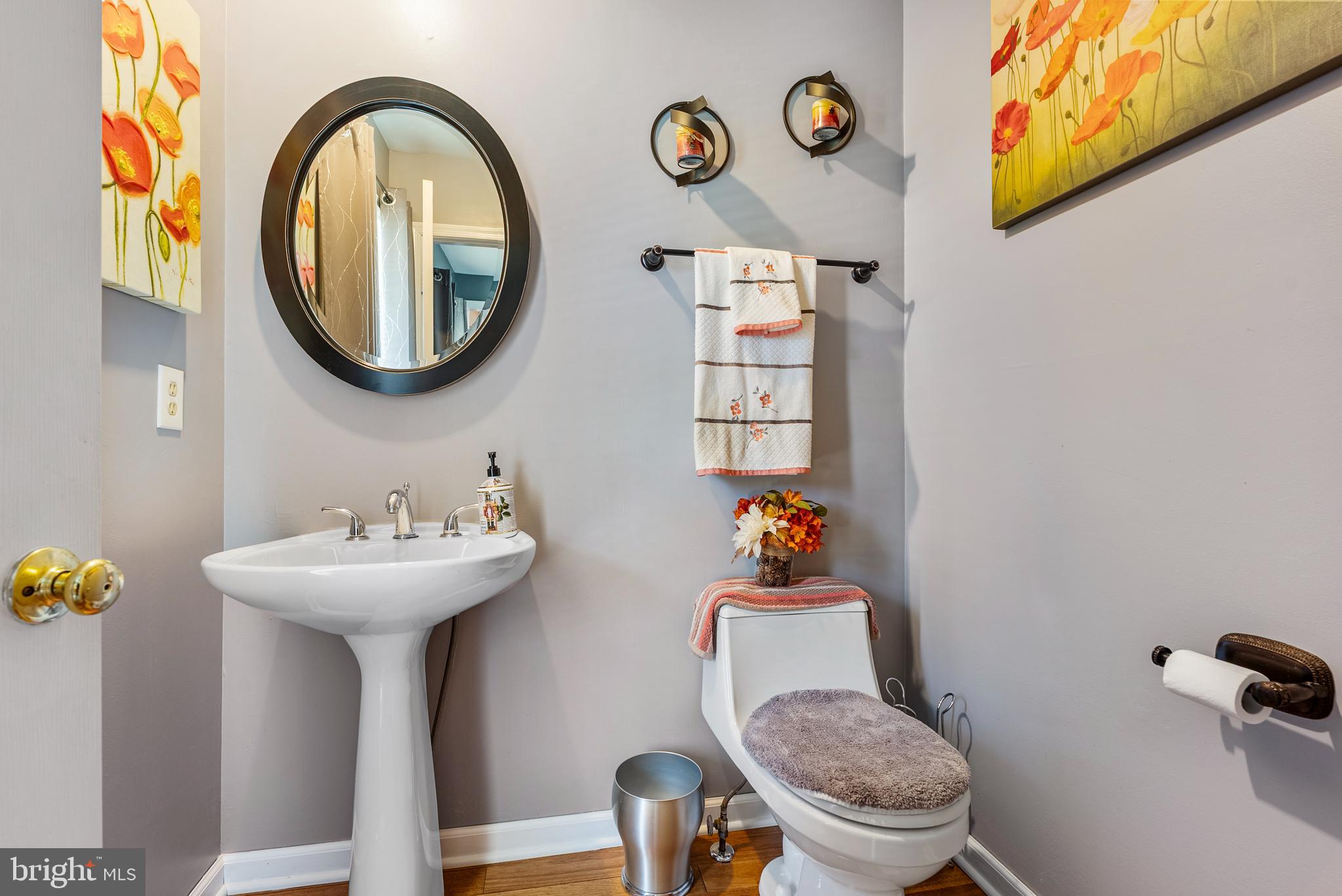 9975 Old Mill Road Ellicott City, MD 21042 - Photo 19 of 54 1st floor powder room