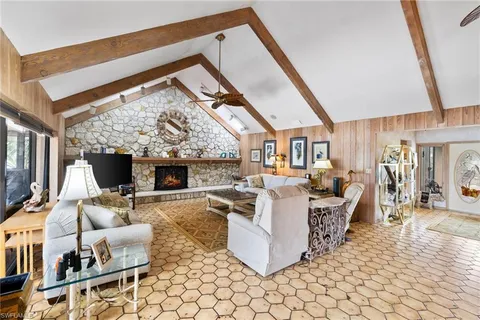 $14,900,000 | 3695 Gordon Drive, Naples, FL 34102