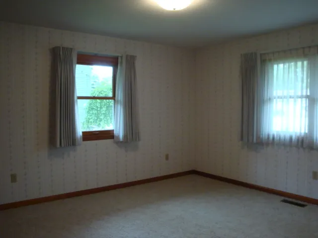 $132,500 | 423 West Garfield Avenue, Cissna Park, IL 60924