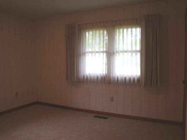 $132,500 | 423 West Garfield Avenue, Cissna Park, IL 60924