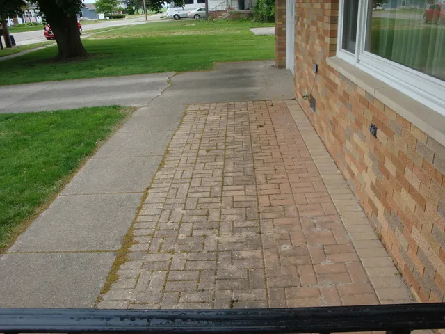 $132,500 | 423 West Garfield Avenue, Cissna Park, IL 60924