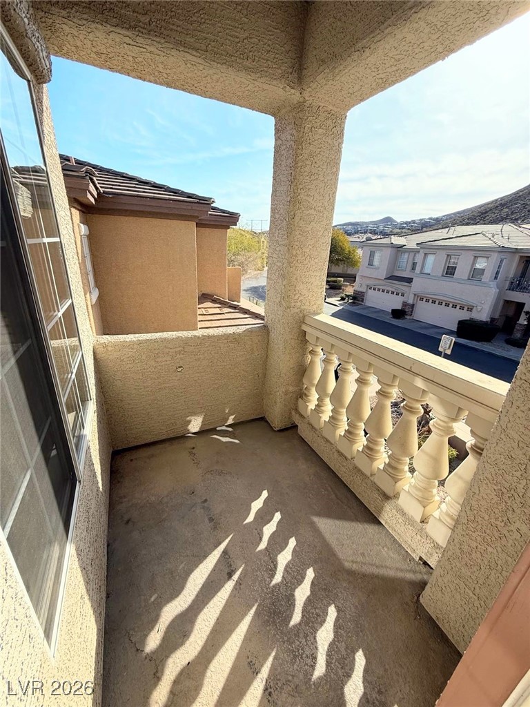664 Solitude Point Avenue Henderson, NV 89012 - Photo 19 of 43 Access from primary bedroom