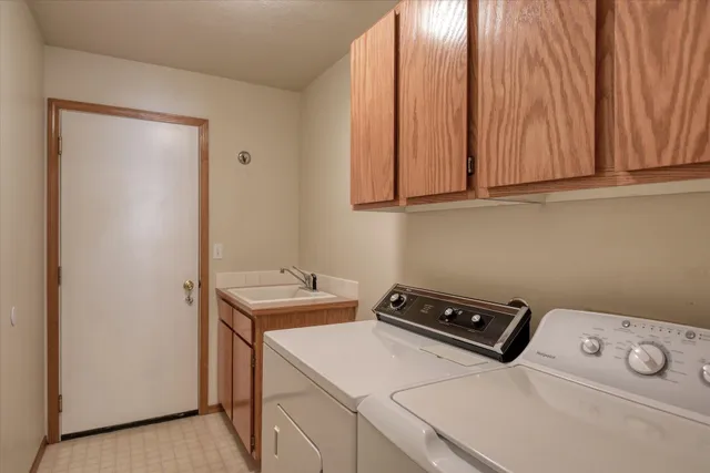 $435,000 | 5704 South Pony Court, Spokane, WA 99224