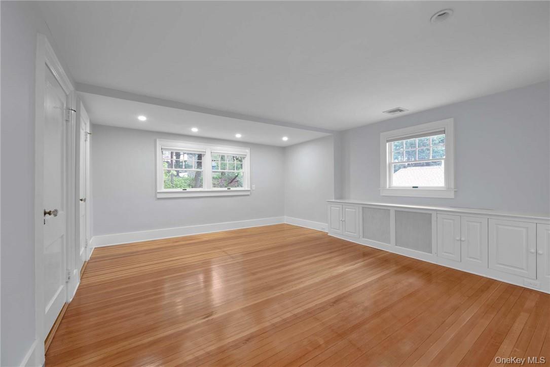 62 Summit Avenue Bronxville, NY 10708 - Photo 15 of 24 Master Bedroom
