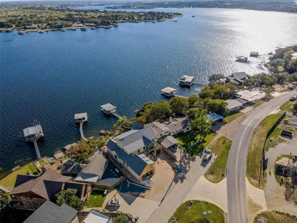 $3,995,000 | 3061 Park Road 36, Graford, TX 76449