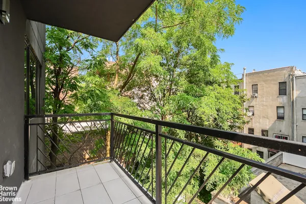 $768,000 | 553 West 182nd Street, Unit 5R | Washington Heights