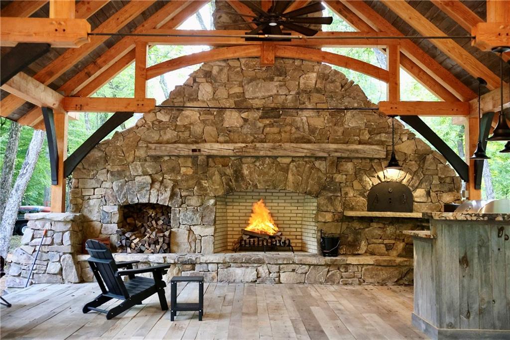 2 & 2a Weymans Way Blue Ridge, GA 30513 - Photo 7 of 34 a building outdoor space with patio furniture