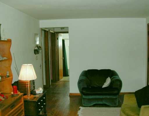 808 Bower Hill Road Bridgeville, PA 15017 - Photo 2 of 5 Gallery Image 2