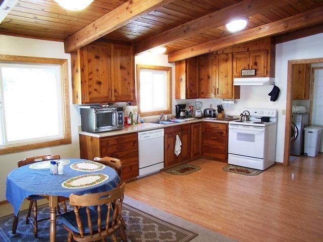 14005 Upper Applegate Road Jacksonville, OR 97530 - Photo 5 of 25 Additional Photo